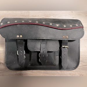 Motorcycle Custom Leather saddlebags